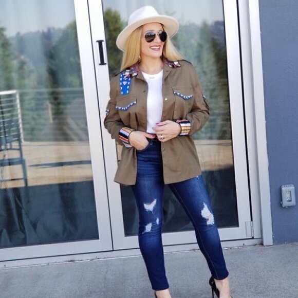 EYE CATCHER Embellished Jacket - Picture 4 of 16